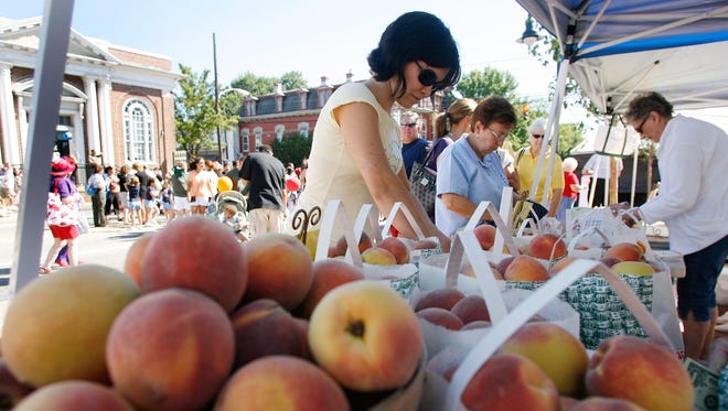 Thousands of people will converge on Middletown on Saturday for the 24th Annual Olde-Tyme Peach Festival hosted by the Middletown Historical Society.
