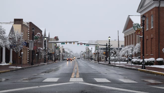 Few businesses were open in Georgetown early Saturday morning, Dec. 9.
