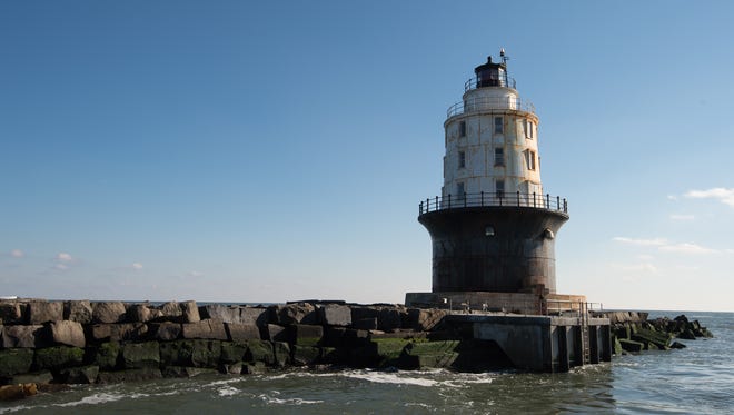 Cruise the lighthouses in the Delaware Bay.