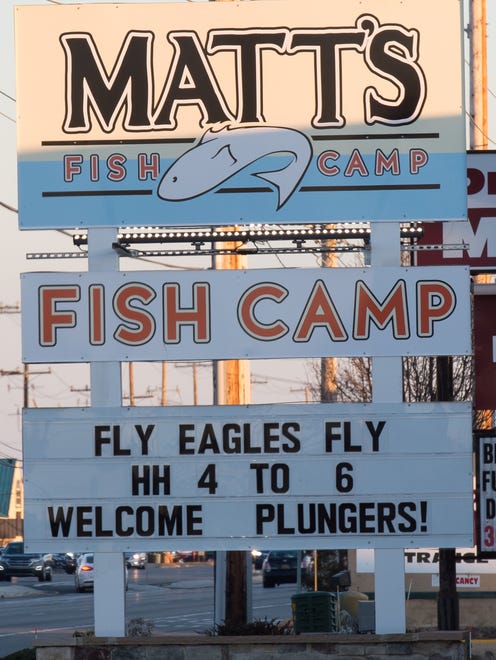 Matt's Fish Camp sign in Lewes supporting the Philadelphia Eagles in Super Bowl LLI.