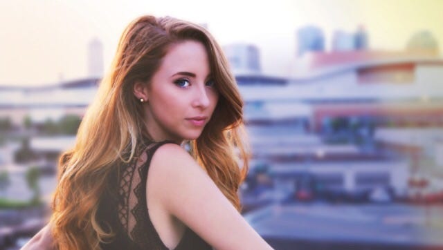 Nashville-based country vocalist Kalie Shorr will play a free concert at the Rusty Rudder in Dewey Beach at 9 p.m. Saturday, April 8.
