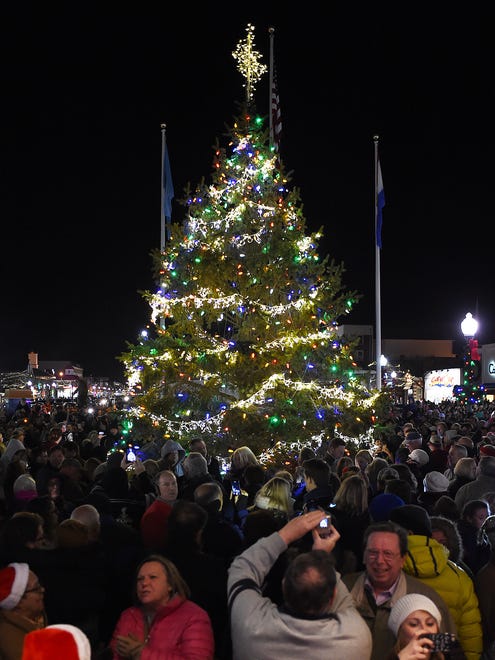 Rehoboth Beach's annual Christmas tree lighting ceremony is held on Friday, Nov. 24, 2017.