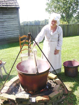 Dying wool at the Dickinson Plantation