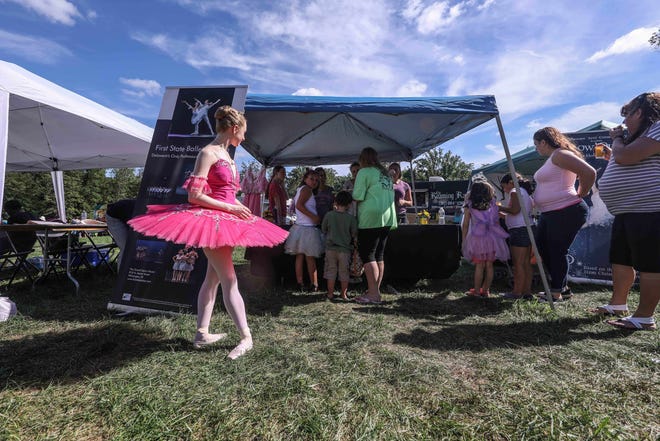 First State Ballet draws fans little dancers at the sixth annual Faerie Festival  Sunday, Sept. 16, 2018, Rockwood Park in Wilmington.