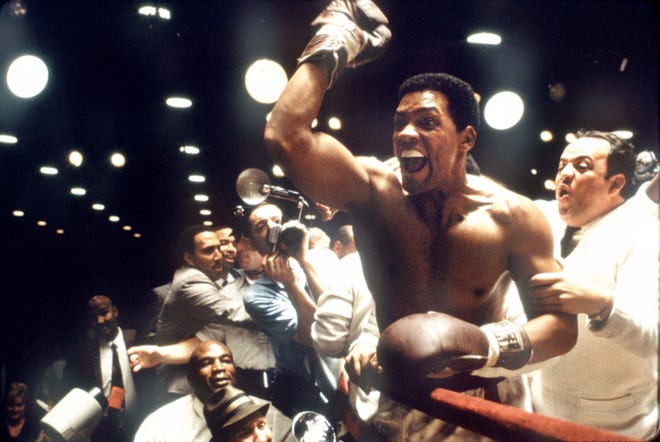 Will Smith earned his first Oscar nomination for 2001 ' s " Ali.