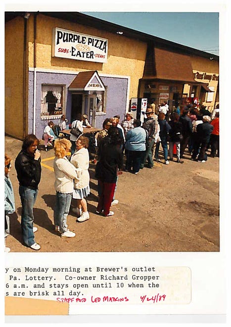 Lottery lines from early on Monday morning at Brewer's outlet on Concord Pike for the PA lottery in 1984.