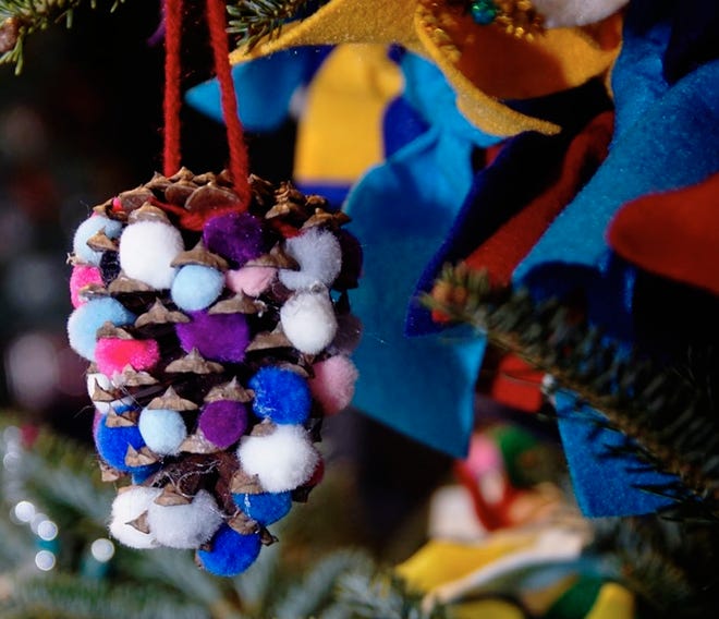 Longwood has sponsored the Children’s Tree program for more than 20 years. The MOT Charter School students’ ornaments focused around being “colorful and bright” using felt, string, pine cones, mini pom poms, and natural materials.