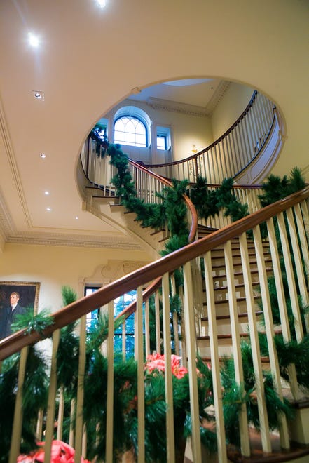 Guests can tour the Yuletide at Winterthur through January 6th as Henry Francis du Pont’s home is decorated in holiday style with historical du Pont family traditions, displayed with the outdoor Follies exhibition as well as the Dining By Design indoor exhibition.
