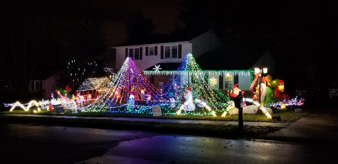 Christmas Lights at 2432 Granby Rd