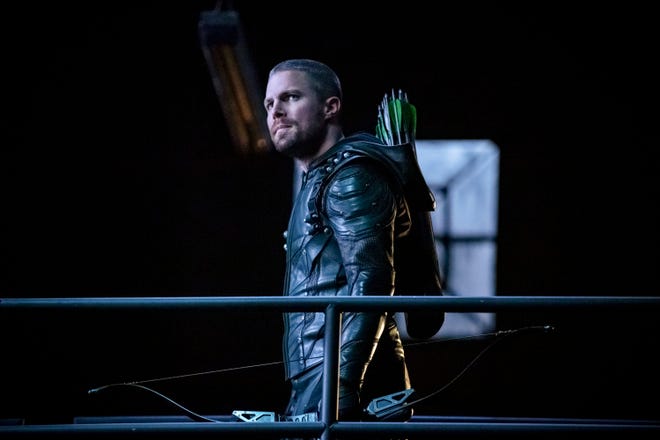 Stephen Amell plays Oliver Queen/Green Arrow in CW's 'Arrow.'